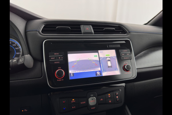Nissan Leaf Tekna 40 kWh { SOH-92% } (INCL-BTW ) *LUXURY-LEATHER | FULL-LED | KEYLESS | NAVI-FULLMAP | BLIND-SPOT | DAB+ | HEATED-COMFORTSEATS | DIGI-COCKPIT | PRIVACY-GLASS | TOPVIEW-CAMERA | 17"ALU*