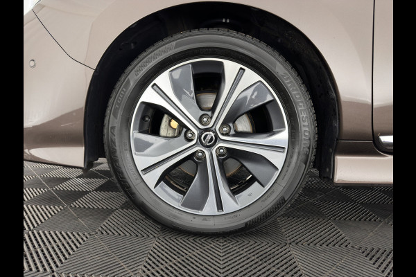 Nissan Leaf Tekna 40 kWh { SOH-92% } (INCL-BTW ) *LUXURY-LEATHER | FULL-LED | KEYLESS | NAVI-FULLMAP | BLIND-SPOT | DAB+ | HEATED-COMFORTSEATS | DIGI-COCKPIT | PRIVACY-GLASS | TOPVIEW-CAMERA | 17"ALU*
