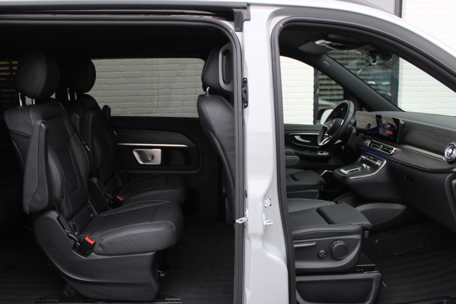 ☞ Mercedes-Benz EQV 300 L2 / AMG / New Model / Luchtvering / 7-Persoons / Burmester / Vol Opties / NIEUWSTAAT