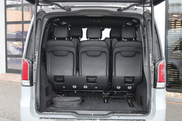 ☞ Mercedes-Benz EQV 300 L2 / AMG / New Model / Luchtvering / 7-Persoons / Burmester / Vol Opties / NIEUWSTAAT