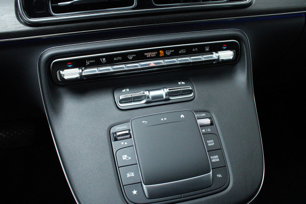 ☞ Mercedes-Benz EQV 300 L2 / AMG / New Model / Luchtvering / 7-Persoons / Burmester / Vol Opties / NIEUWSTAAT