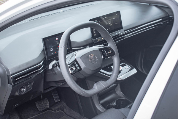 MG 4 51 kWh | DAB | LED