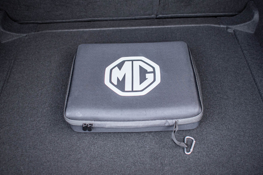 MG 4 51 kWh | DAB | LED