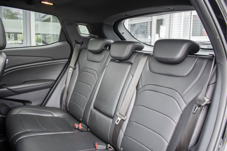 Seres 3 | 52kWh | Leder | 3-Fase lader | Panoramadak Tijdelijke Black friday deal, nu van 16750.- voor 15.200,-