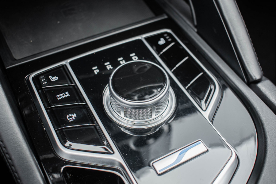 Seres 3 | 52kWh | Leder | 3-Fase lader | Panoramadak Tijdelijke Black friday deal, nu van 16750.- voor 15.200,-