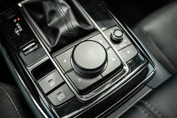 Mazda CX-30 2.0 AWD e-SkyActiv M Hybrid Tijdelijke Black friday deal, nu van 27850 .- voor 26450.-