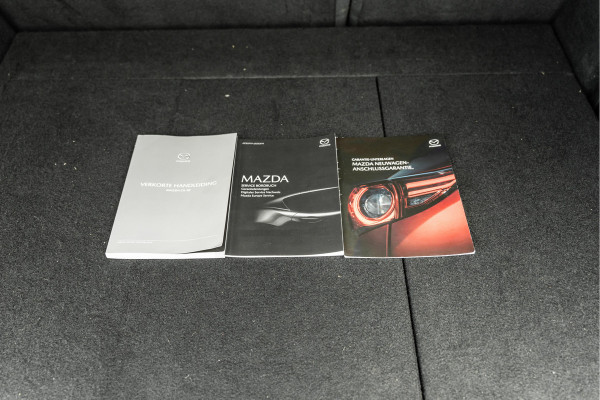 Mazda CX-30 2.0 AWD e-SkyActiv M Hybrid Tijdelijke Black friday deal, nu van 27850 .- voor 26450.-