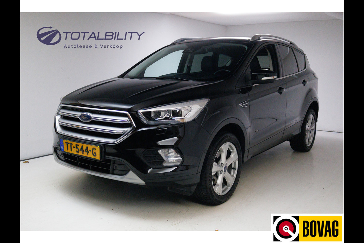 Ford Kuga 1.5 ST Line AWD 182 PK automaat | Bi-xenon | Stoel- stuur- en voorruitverw. | Trekhaak | 18" lichtmetalen velgen, elektrische achterklep, PDC V + A, Camera