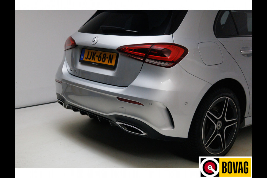 Mercedes-Benz A-Klasse 250 e AMG Line | Cruise-control | PDC V+A + Camera | Stoelverwarming Sfeerverlichting, Extra getint glas, Navigatie, Aplle Carplay/Android auto, Keyless