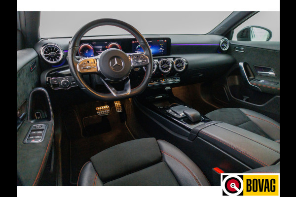 Mercedes-Benz A-Klasse 250 e AMG Line | Cruise-control | PDC V+A + Camera | Stoelverwarming Sfeerverlichting, Extra getint glas, Navigatie, Aplle Carplay/Android auto, Keyless