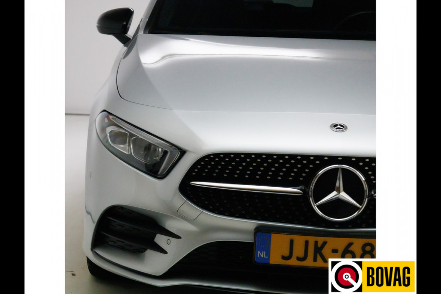 Mercedes-Benz A-Klasse 250 e AMG Line | Cruise-control | PDC V+A + Camera | Stoelverwarming Sfeerverlichting, Extra getint glas, Navigatie, Aplle Carplay/Android auto, Keyless