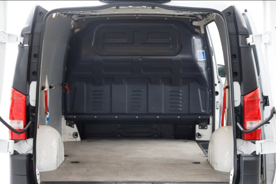 Mercedes-Benz Vito 110 CDI 102pk RWD Lang Airco/Navi/Camera 07-2022