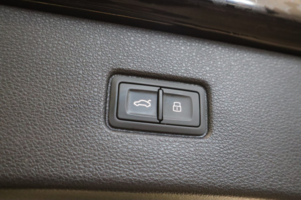 Audi Q7 4.0 TFSI SQ7 quattro ACC B&O Trekhaak 507PK Luchtvering 4 wiel besturing
