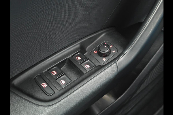 Audi A1 SPORTBACK 40 TFSI 200PK Pro Line S Carplay | Stoelverw. | PDC