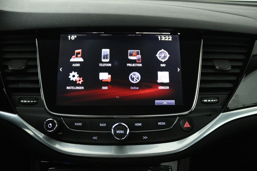 Opel Astra Sports Tourer 1.4 Business Executive (ACHTERUITRIJCAMERA, PARKEERSENSOREN, CRUISE CONTROL, NAVIGATIE)