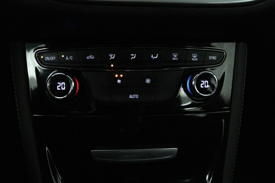 Opel Astra Sports Tourer 1.4 Business Executive (ACHTERUITRIJCAMERA, PARKEERSENSOREN, CRUISE CONTROL, NAVIGATIE)