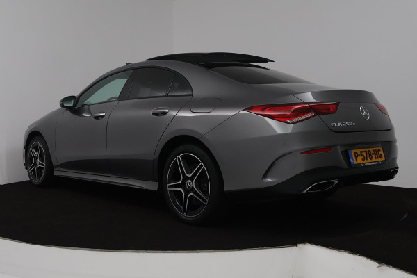 Mercedes-Benz CLA-Klasse 250 e Business Solution AMG Limited (PANORAMADAK, SFEERVERLICHTING, STOELVERWARMING, ACHTERUITRIJCAMERA)