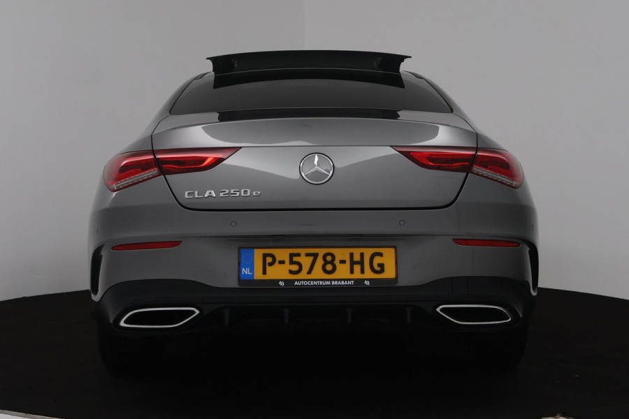 Mercedes-Benz CLA-Klasse 250 e Business Solution AMG Limited (PANORAMADAK, SFEERVERLICHTING, STOELVERWARMING, ACHTERUITRIJCAMERA)