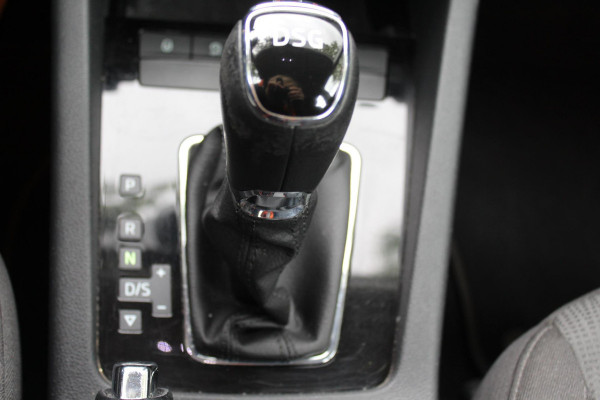 Škoda Octavia 1.5 TSI Greentech Sport Business automaat dsg multimedia trekhaak