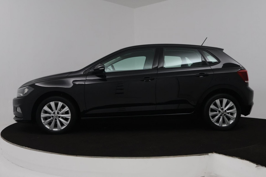 Volkswagen Polo 1.0 TSI Beats (STOELVERWARMING, NAVIGATIE, CRUISE CONTROL, PARKEERSENSOREN)