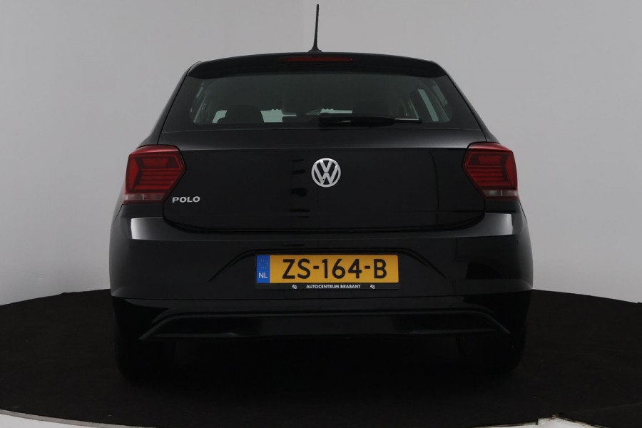 Volkswagen Polo 1.0 TSI Beats (STOELVERWARMING, NAVIGATIE, CRUISE CONTROL, PARKEERSENSOREN)