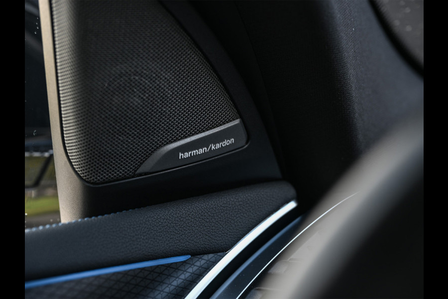 BMW X3 xDrive30e HIGH EXECUTIVE | M-SPORT | SHADOW LINE | COMFORT ACCESS | ACTIVE CRUISE | HEAD-UP | LEDER | STOELVERWARMING | PANORAMA