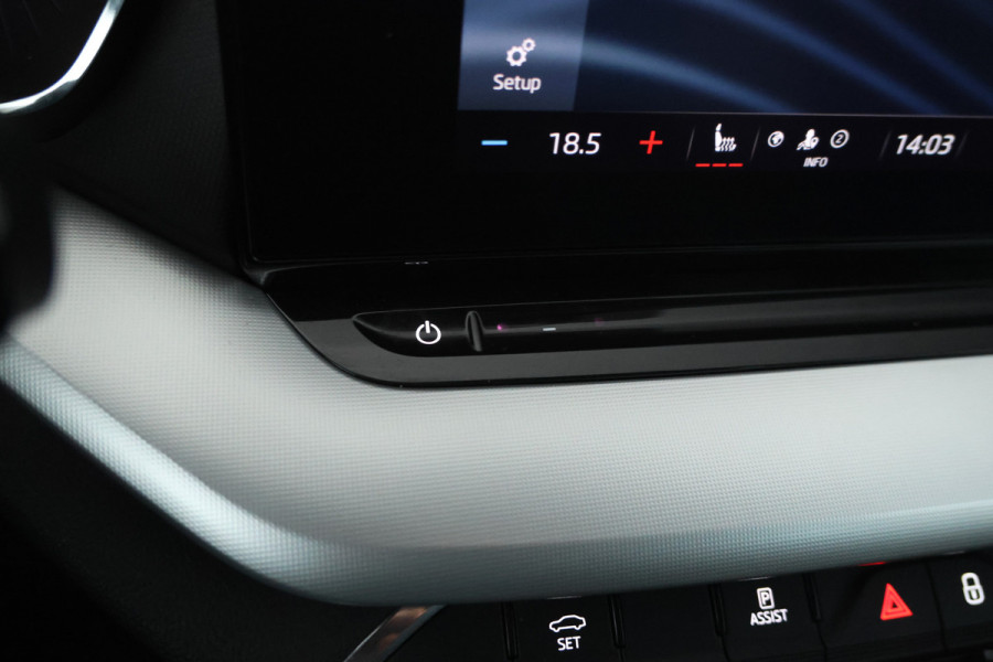 Škoda Octavia Combi 1.0 TSI Business Edition Trekhaak, Digital Dash, Airco.