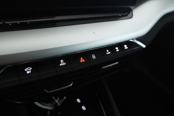 Škoda Octavia Combi 1.0 TSI Business Edition Trekhaak, Digital Dash, Airco.