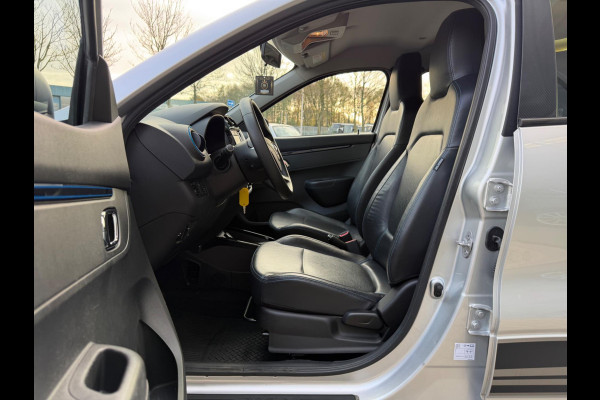 Dacia Spring Business 27 kWh, NAP, CarPlay, Camera, Navigatie