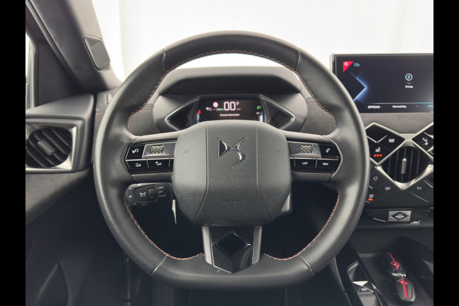 DS DS 3 Crossback E-Tense Performance Line+ 50 kWh [ 3-Fase ] {SOH-90%} (INCL-BTW) *LEATHER-FABRIC | MATRIX-LED | ADAPTIVE-CRUISE | DIGI-COCKPIT | HEATED-SPORTSEATS | CAMERA | KEYLESS | NAVI-FULLMAP | DAB+ | ECC | PDC | PRIVACY-GLASS | 18''ALU*