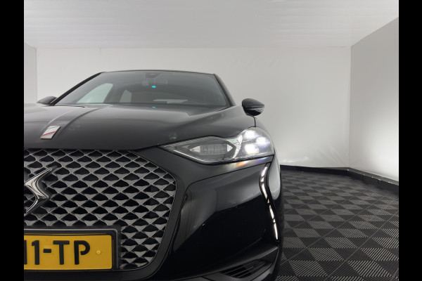 DS DS 3 Crossback E-Tense Performance Line+ 50 kWh [ 3-Fase ] {SOH-90%} (INCL-BTW) *LEATHER-FABRIC | MATRIX-LED | ADAPTIVE-CRUISE | DIGI-COCKPIT | HEATED-SPORTSEATS | CAMERA | KEYLESS | NAVI-FULLMAP | DAB+ | ECC | PDC | PRIVACY-GLASS | 18''ALU*