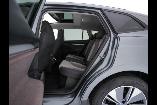 Škoda ENYAQ iV 60 [ 3-Fase ] {SOH-87%} (INCL-BTW) *PANO | FULL-LED | DIGI-COCKPIT | CAMERA | KEYLESS | NAVI-FULLMAP | PRIVACY-GLASS | AMBIENT-LIGHT | ECC | COMFORT-SEATS | DAB + | PDC | CRUISE | CARPLAY | TOWBAR | 19 "ALU*