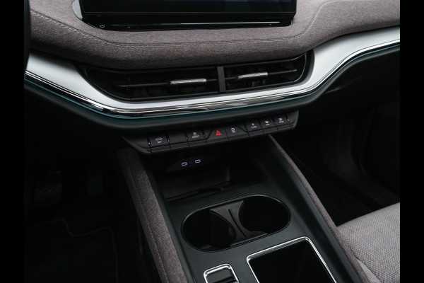 Škoda ENYAQ iV 60 [ 3-Fase ] {SOH-87%} (INCL-BTW) *PANO | FULL-LED | DIGI-COCKPIT | CAMERA | KEYLESS | NAVI-FULLMAP | PRIVACY-GLASS | AMBIENT-LIGHT | ECC | COMFORT-SEATS | DAB + | PDC | CRUISE | CARPLAY | TOWBAR | 19 "ALU*