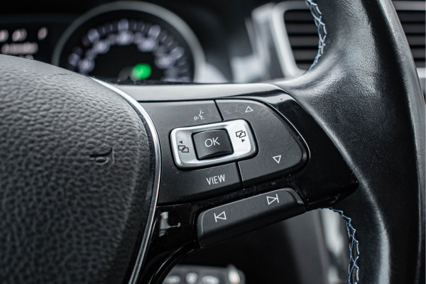 Volkswagen e-Golf | Apple CarPlay Tijdelijke Black friday deal, nu van 12250.- voor 10900.-