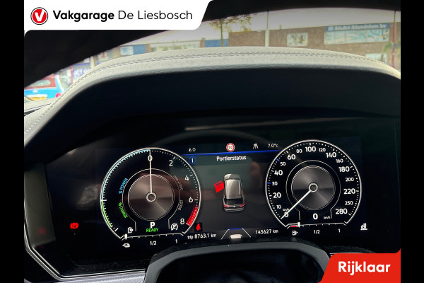 Volkswagen Touareg 3.0 TSi 4MOTION R-line/ pano / leer/ navi/ camera/ head up/ trekhaak/