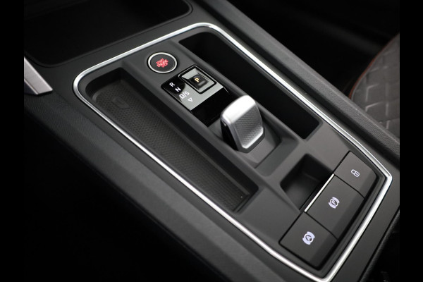 Seat Leon Sportstourer FR Business PHEV 1.5 TSI 204 pk 6 versn. DSG |  Safe & Driving Pack | Panoramadak | 18 inch