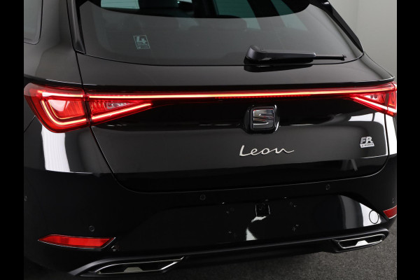 Seat Leon Sportstourer FR Business PHEV 1.5 TSI 204 pk 6 versn. DSG |  Safe & Driving Pack | Panoramadak | 18 inch