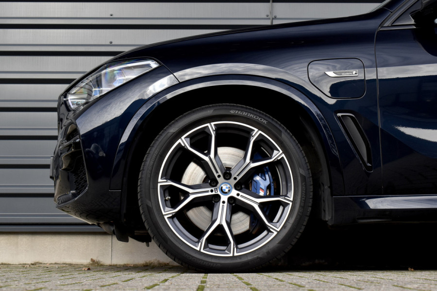 BMW X5 xDrive45e High Executive M Sport | Pano | Laser | Massage | ACC | Trekhaak | 21'' Wielen | Luchtvering |