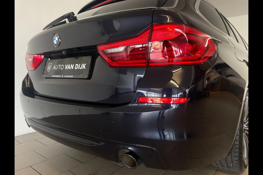 BMW 5 Serie Touring 520i High Executive AUTOMAAT NAVI CRUISE BLUETOOTH LED VERL STUURVERW STOELVERW STOELVENT LEDER NIEUWSTAAT