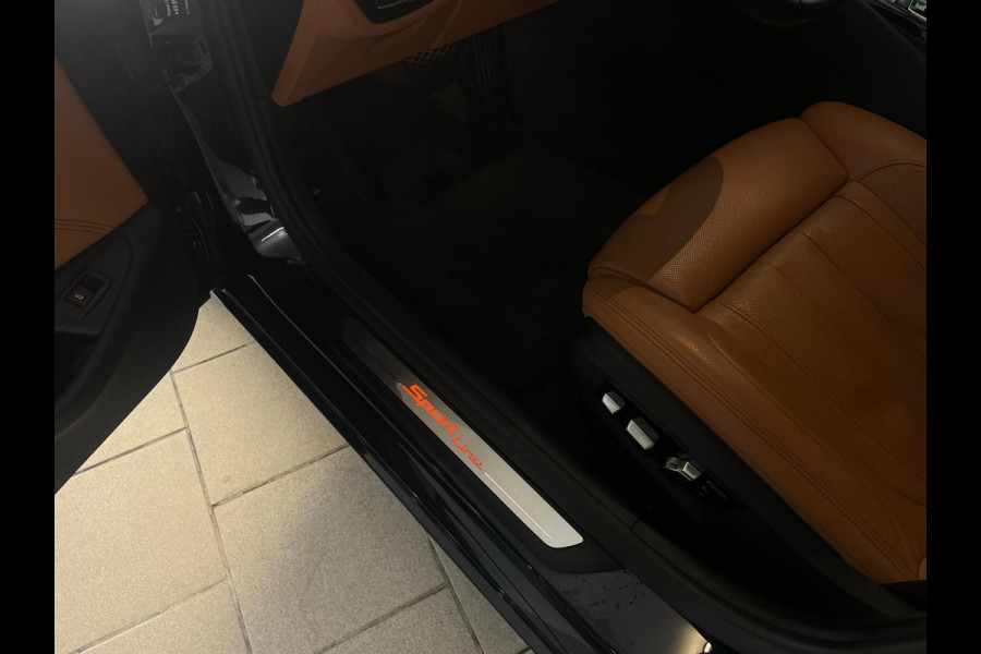 BMW 5 Serie Touring 520i High Executive AUTOMAAT NAVI CRUISE BLUETOOTH LED VERL STUURVERW STOELVERW STOELVENT LEDER NIEUWSTAAT