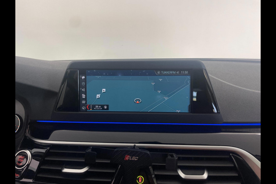 BMW 5 Serie Touring 520i High Executive AUTOMAAT NAVI CRUISE BLUETOOTH LED VERL STUURVERW STOELVERW STOELVENT LEDER NIEUWSTAAT