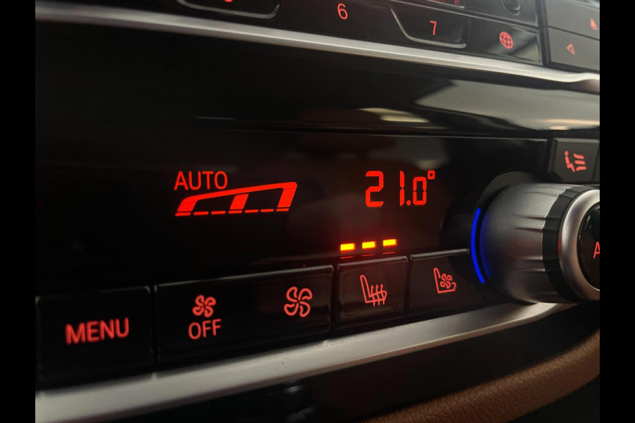 BMW 5 Serie Touring 520i High Executive AUTOMAAT NAVI CRUISE BLUETOOTH LED VERL STUURVERW STOELVERW STOELVENT LEDER NIEUWSTAAT