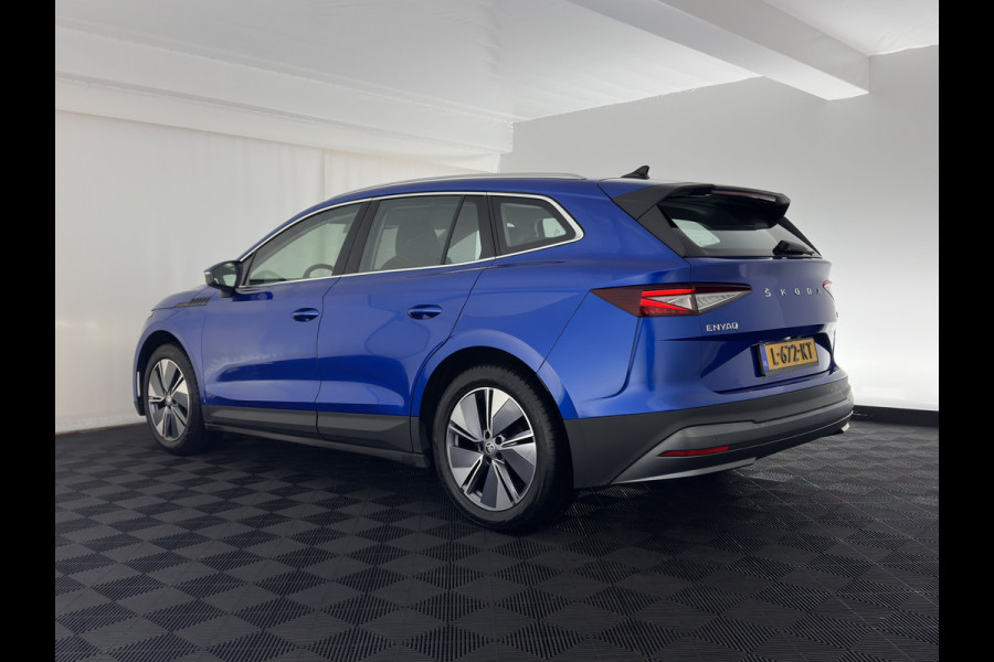 Škoda ENYAQ iV 80 [ 3-Fase ] {SOH-88% } (INCL-BTW) *LEATHER-FABRIC | FULL-LED | DIGI-COCKPIT | CAMERA | KEYLESS | NAVI-FULLMAP | AMBIENT-LIGHT | ECC | HEATED-COMFORTSEATS | DAB+ | PDC | CRUISE | CARPLAY | TOWBAR | 19"ALU*