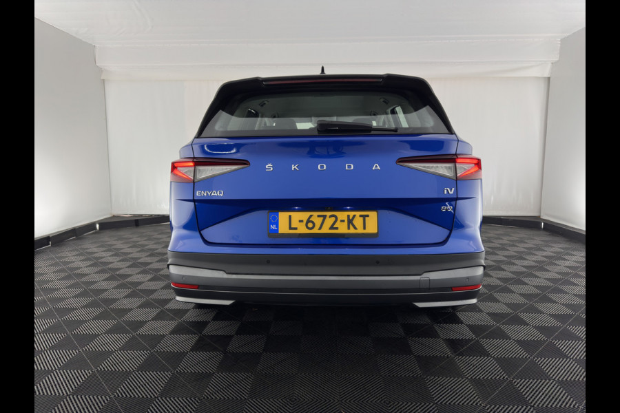 Škoda ENYAQ iV 80 [ 3-Fase ] {SOH-88% } (INCL-BTW) *LEATHER-FABRIC | FULL-LED | DIGI-COCKPIT | CAMERA | KEYLESS | NAVI-FULLMAP | AMBIENT-LIGHT | ECC | HEATED-COMFORTSEATS | DAB+ | PDC | CRUISE | CARPLAY | TOWBAR | 19"ALU*