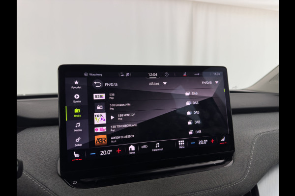 Škoda ENYAQ iV 80 [ 3-Fase ] {SOH-88% } (INCL-BTW) *LEATHER-FABRIC | FULL-LED | DIGI-COCKPIT | CAMERA | KEYLESS | NAVI-FULLMAP | AMBIENT-LIGHT | ECC | HEATED-COMFORTSEATS | DAB+ | PDC | CRUISE | CARPLAY | TOWBAR | 19"ALU*