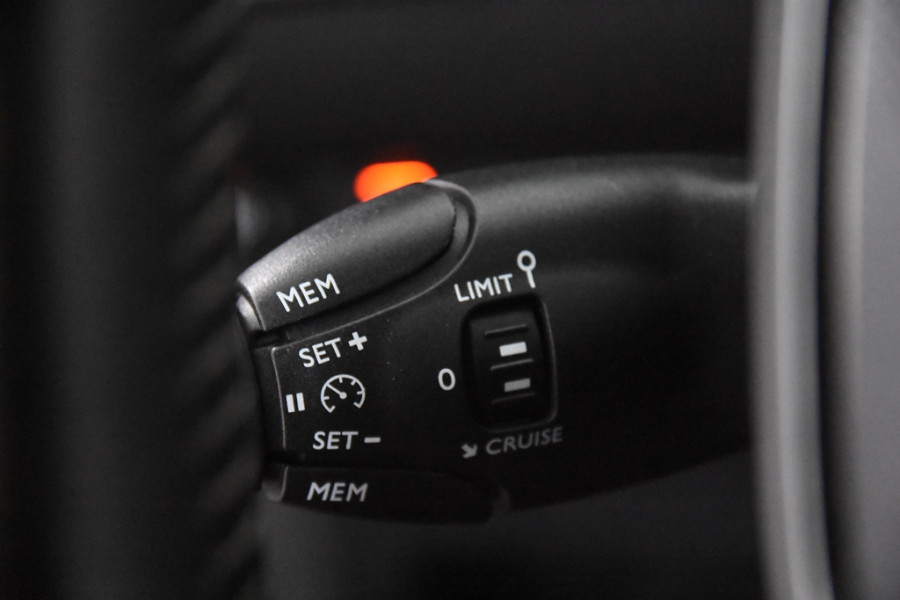 Peugeot 208 Active *1ste Eigenaar*Airco*DAB*Cruisecontrol*