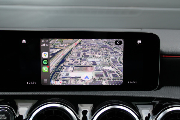 Mercedes-Benz A-Klasse 180 Business Solution AMG | NAP | CAMERA | CARPLAY | STOELVERW | AMG-LINE