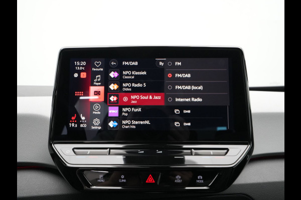Volkswagen ID.3 First Plus 58 kWh 204pk Camera Navigatie Carplay Stoel/Stuurverwarming Pdc Acc 89