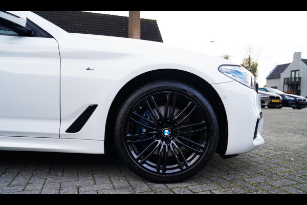 BMW 5 Serie Touring 530i xDrive High Executive | M-pakket | Head up Display | 360 cam | Memory | Park Assist | Adaptieve cruise |