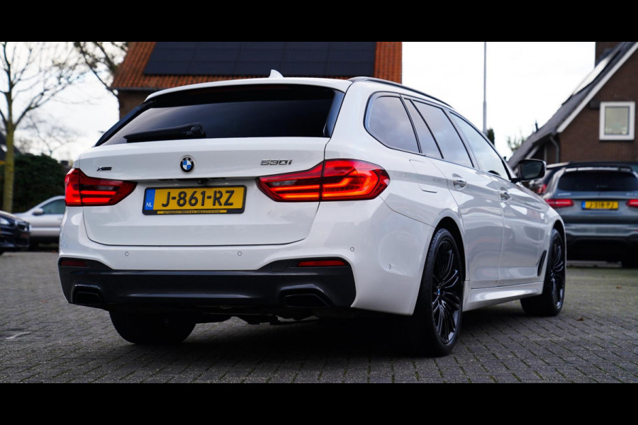 BMW 5 Serie Touring 530i xDrive High Executive | M-pakket | Head up Display | 360 cam | Memory | Park Assist | Adaptieve cruise |